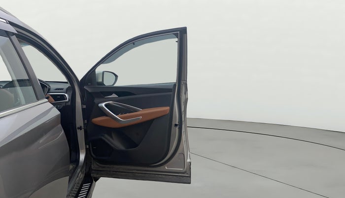 2021 MG HECTOR PLUS SELECT 2.0 DIESEL TURBO MT 7-STR, Diesel, Manual, 41,746 km, RHS Front Door