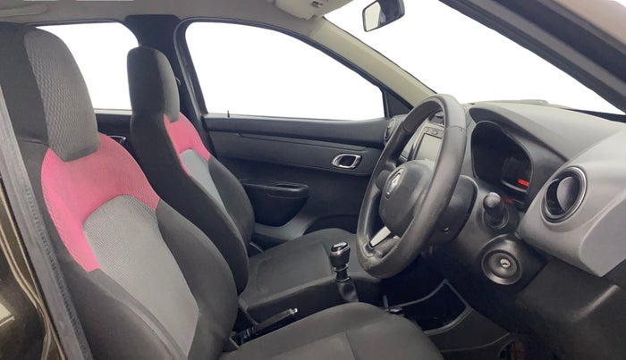 2019 Renault Kwid RXT 1.0 (O), Petrol, Manual, 44,011 km, Right Side Front Door Cabin