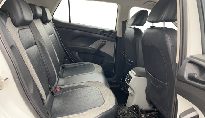 2023 Skoda KUSHAQ Active plus 1.0 TSI , Petrol, Manual, 76,073 km, Right Side Rear Door Cabin