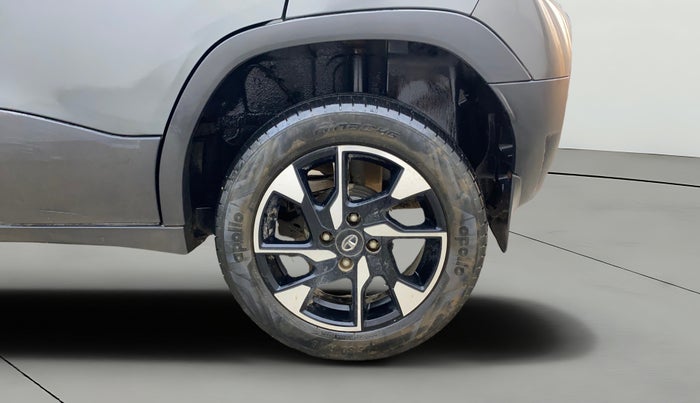 2022 Tata PUNCH ACCOMPLISHED MT, Petrol, Manual, 39,968 km, Left Rear Wheel