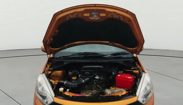 2016 Tata Tiago XT PETROL, Petrol, Manual, 92,082 km, Open Bonet