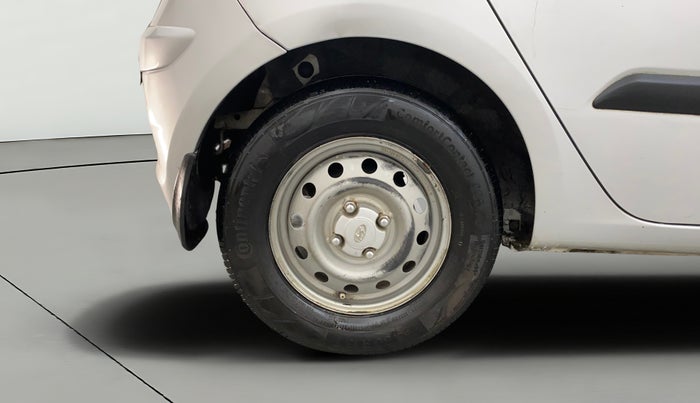 2013 Hyundai i10 ERA 1.1, Petrol, Manual, 63,448 km, Right Rear Wheel