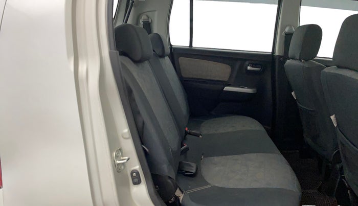 2015 Maruti Wagon R 1.0 VXI, Petrol, Manual, 27,699 km, Right Side Rear Door Cabin