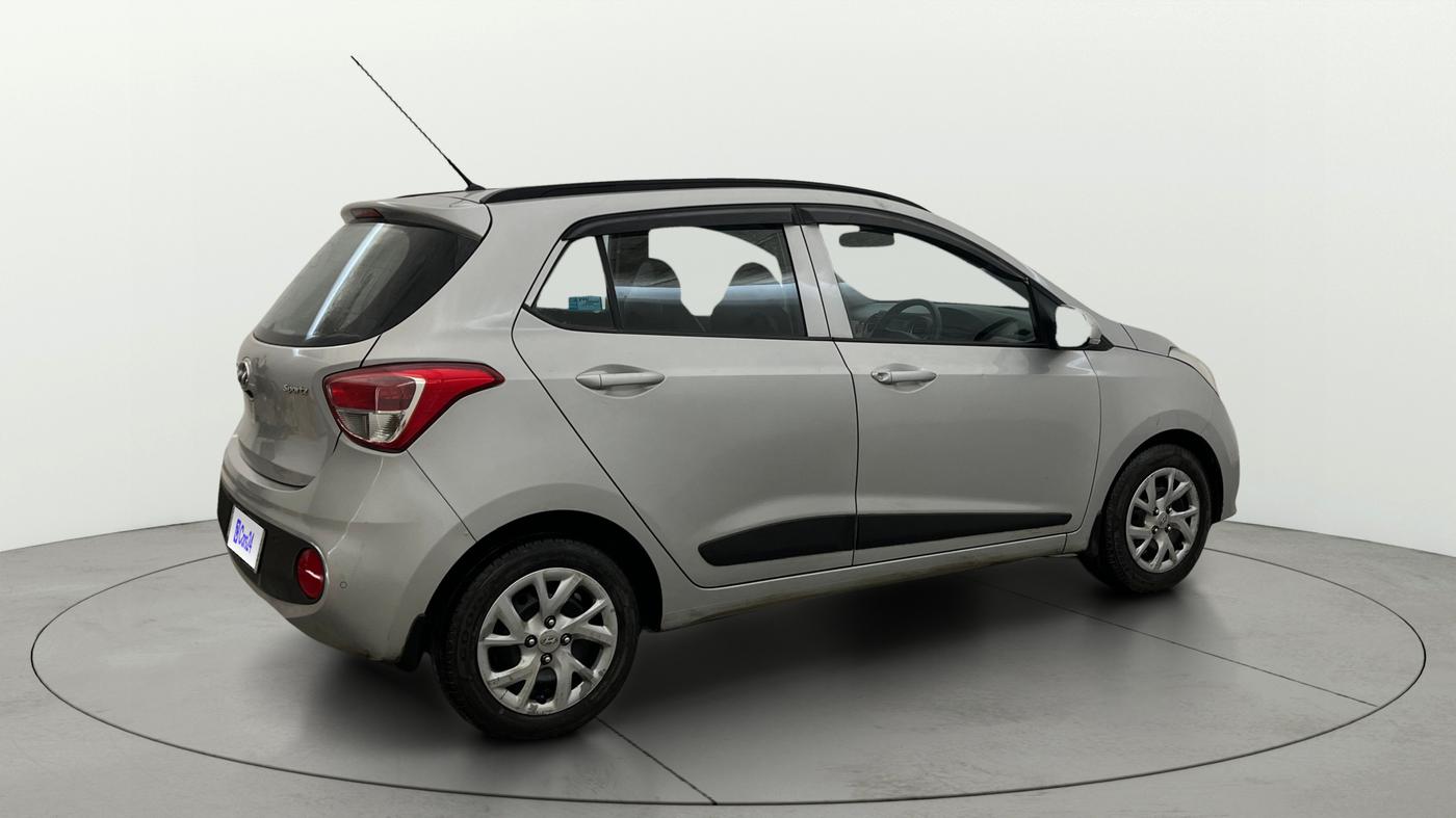 2018 Hyundai Grand i10 SPORTZ 1.2 KAPPA VTVT, Petrol, Manual, 47,777 km, Right Back Diagonal
