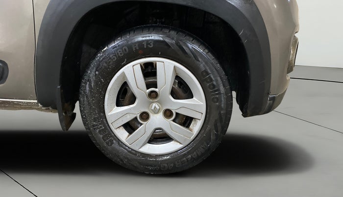 2016 Renault Kwid RXT 0.8, Petrol, Manual, 93,026 km, Right Front Wheel