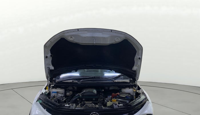 2025 Tata NEXON SMART PLUS S 1.2 REVOTRON, Petrol, Manual, 6,428 km, Open Bonet