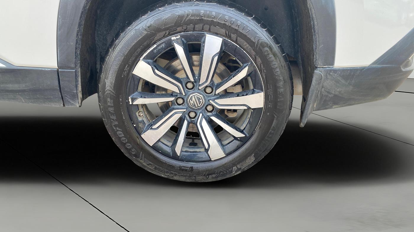 2020 MG HECTOR SHARP HYBRID 1.5 PETROL, Petrol, Manual, 83,588 km, Left Rear Wheel