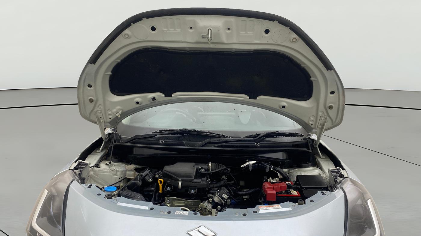 2025 Maruti Swift VXi, Petrol, Manual, 28,750 km, Open Bonet