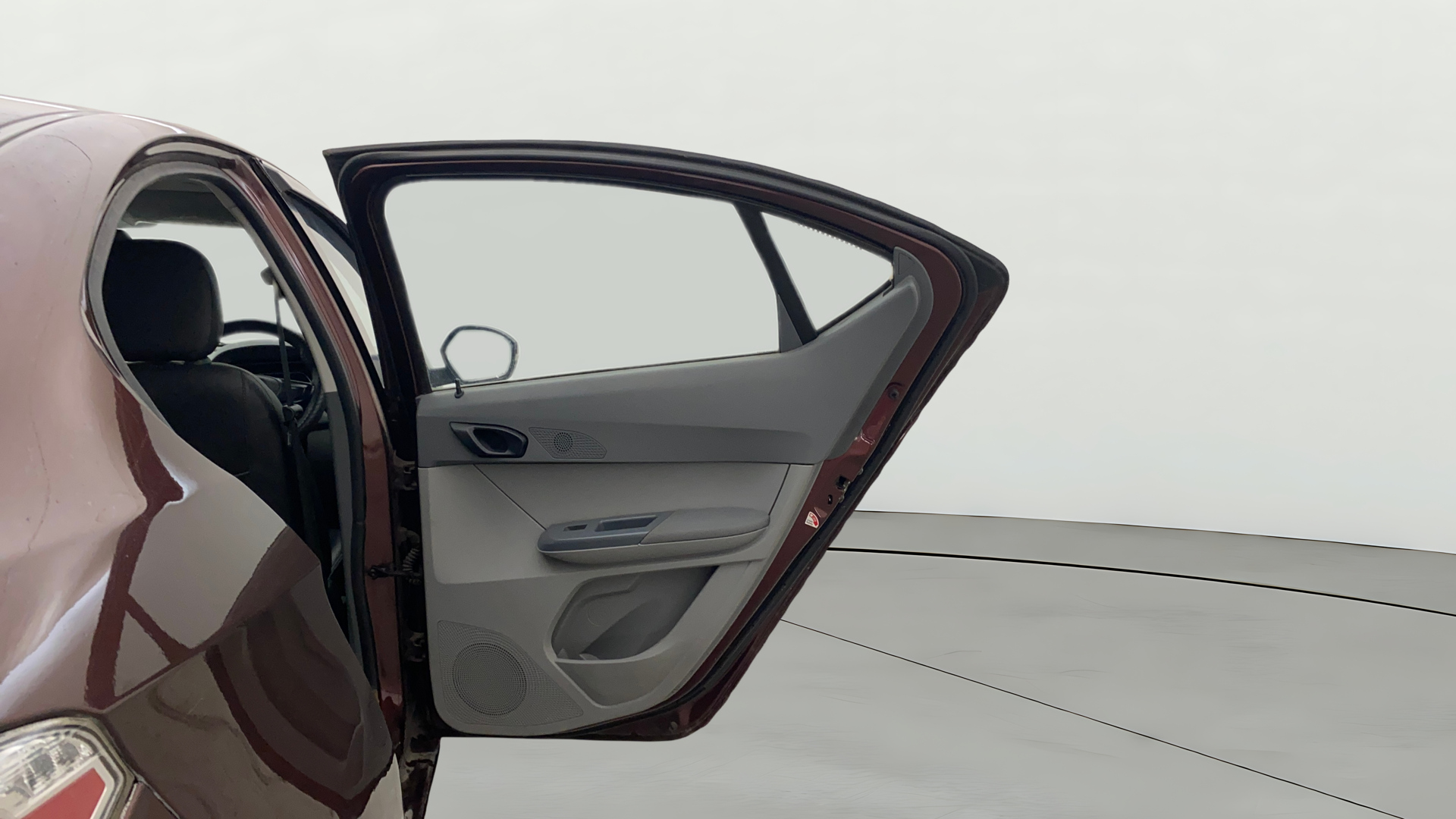 camera-RHS-Rear-Door