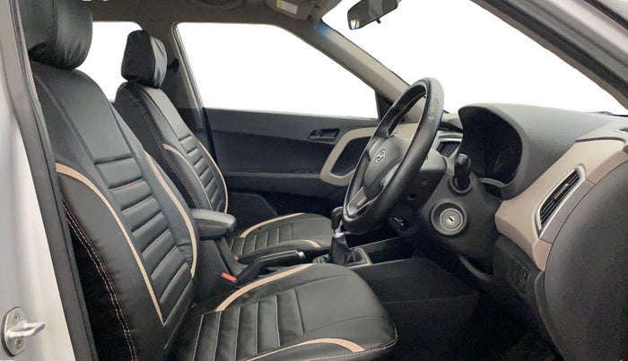 2016 Hyundai Creta BASE 1.6 PETROL, Petrol, Manual, 63,937 km, Right Side Front Door Cabin