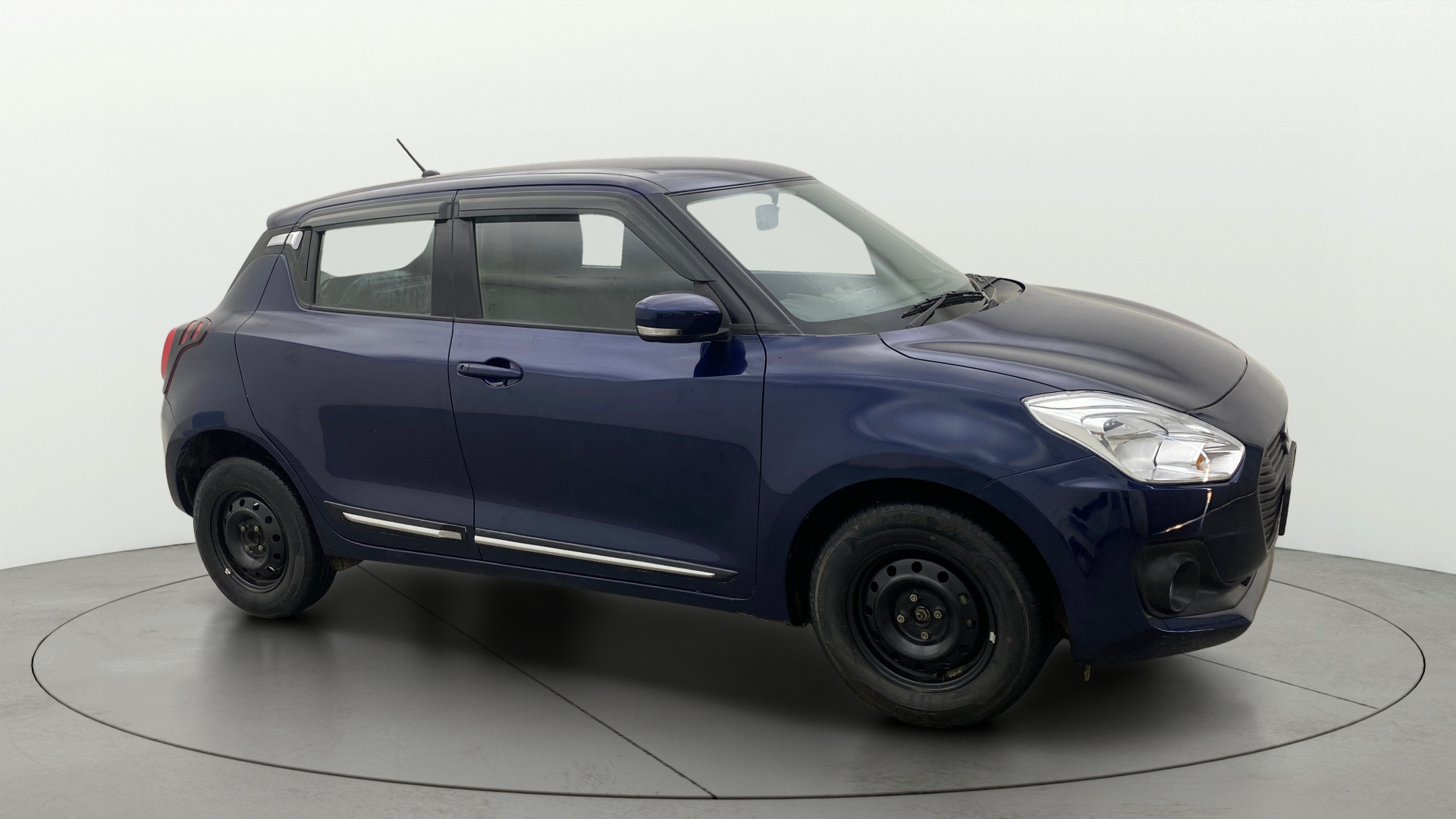 2018 Maruti Suzuki Swift VXI AMT