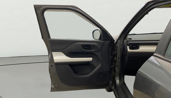 2023 Tata PUNCH PURE MT CNG, CNG, Manual, 38,033 km, LHS Front Door
