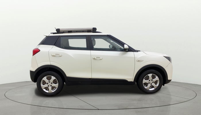 2020 Mahindra XUV300 W6 1.2 PETROL, Petrol, Manual, 99,728 km, Right Side View