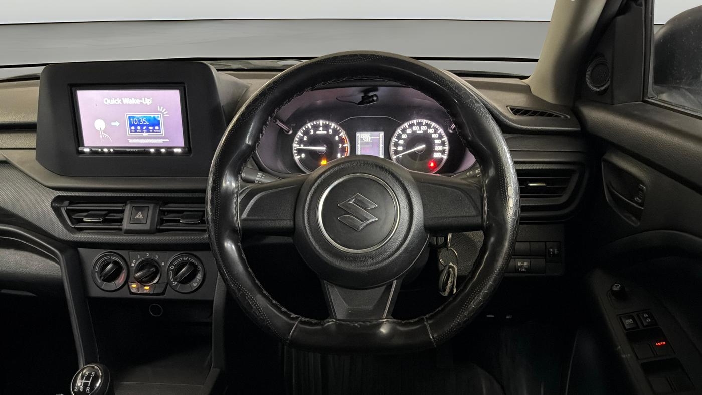 2023 Maruti BREZZA VXI S-CNG, CNG, Manual, 57,237 km, Steering Wheel Close Up