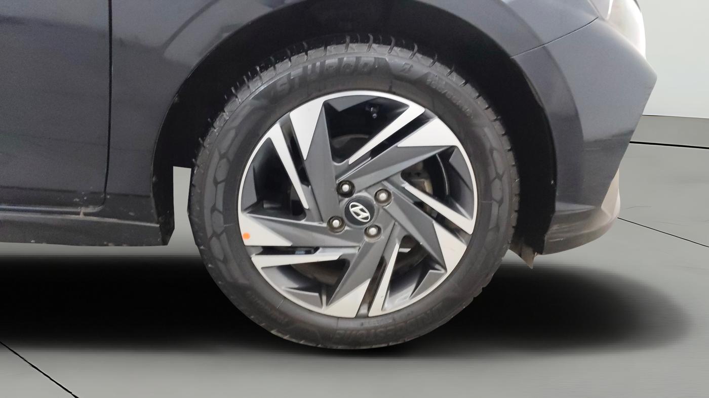 2021 Hyundai NEW I20 ASTA (O) 1.0 TURBO GDI DCT, Petrol, Automatic, 45,194 km, Right Front Wheel
