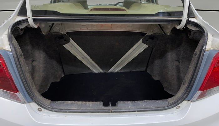 2015 Honda Amaze 1.2L I-VTEC S, Petrol, Manual, 1,09,846 km, Boot Open Zoomed View