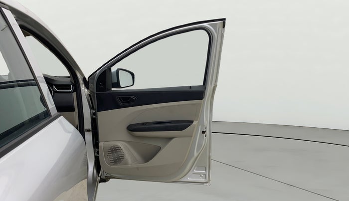 2020 Renault TRIBER RXL MT, Petrol, Manual, 9,069 km, RHS Front Door