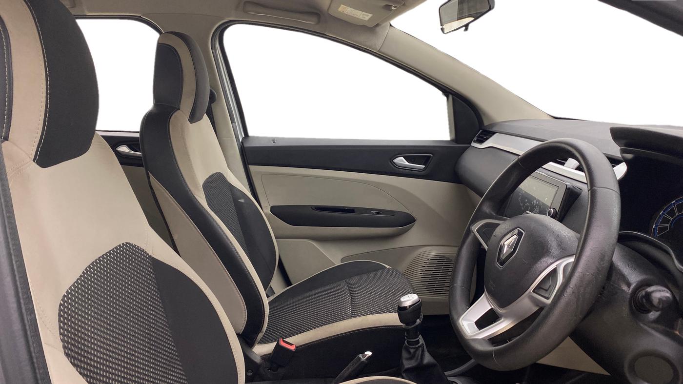 2020 Renault TRIBER RXZ, CNG, Manual, 58,376 km, Right Side Front Door Cabin