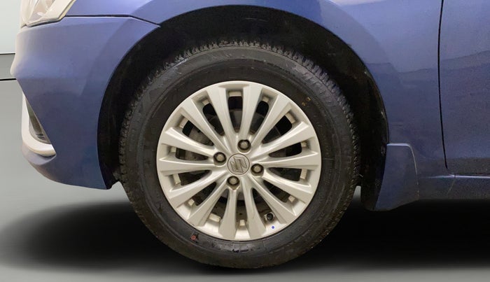 2018 Maruti Ciaz DELTA AT 1.5 SHVS PETROL, Petrol, Automatic, 70,570 km, Left Front Wheel