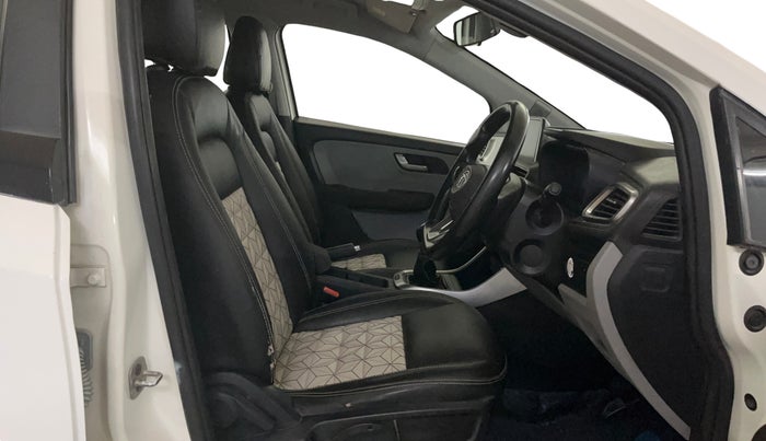 2020 Tata ALTROZ XZ PETROL, Petrol, Manual, 85,433 km, Right Side Front Door Cabin