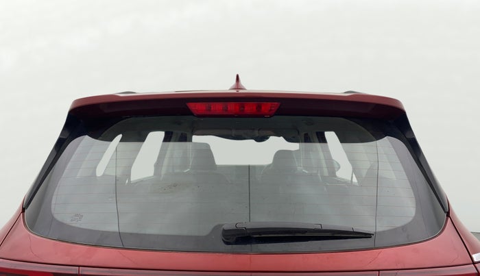 2023 KIA CARENS PRESTIGE PLUS 1.5 PETROL DCT 7 STR, Petrol, Automatic, 4,955 km, Rear Windshield