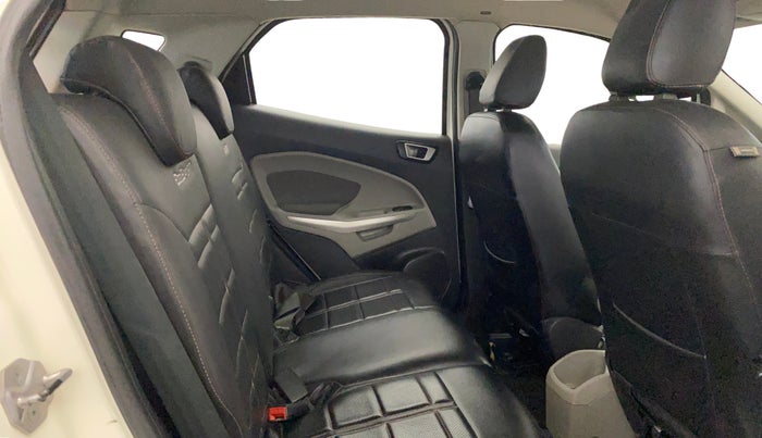 2015 Ford Ecosport TITANIUM 1.5L PETROL AT, Petrol, Automatic, 75,297 km, Right Side Rear Door Cabin