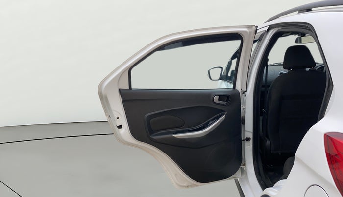 2018 Ford FREESTYLE TREND 1.2 PETROL, Petrol, Manual, 62,645 km, LHS Rear Door