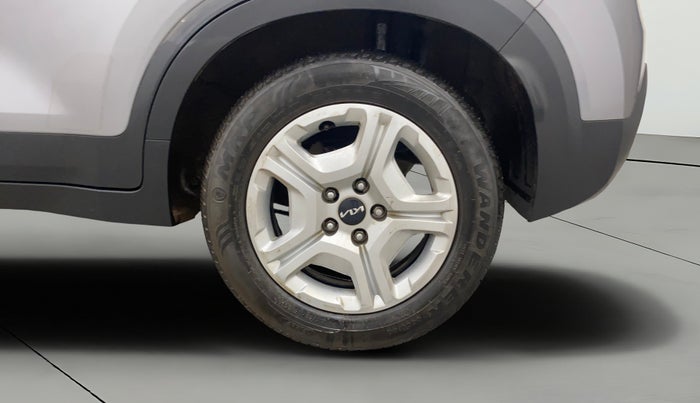 2021 KIA SONET HTK 1.2, Petrol, Manual, 29,785 km, Left Rear Wheel