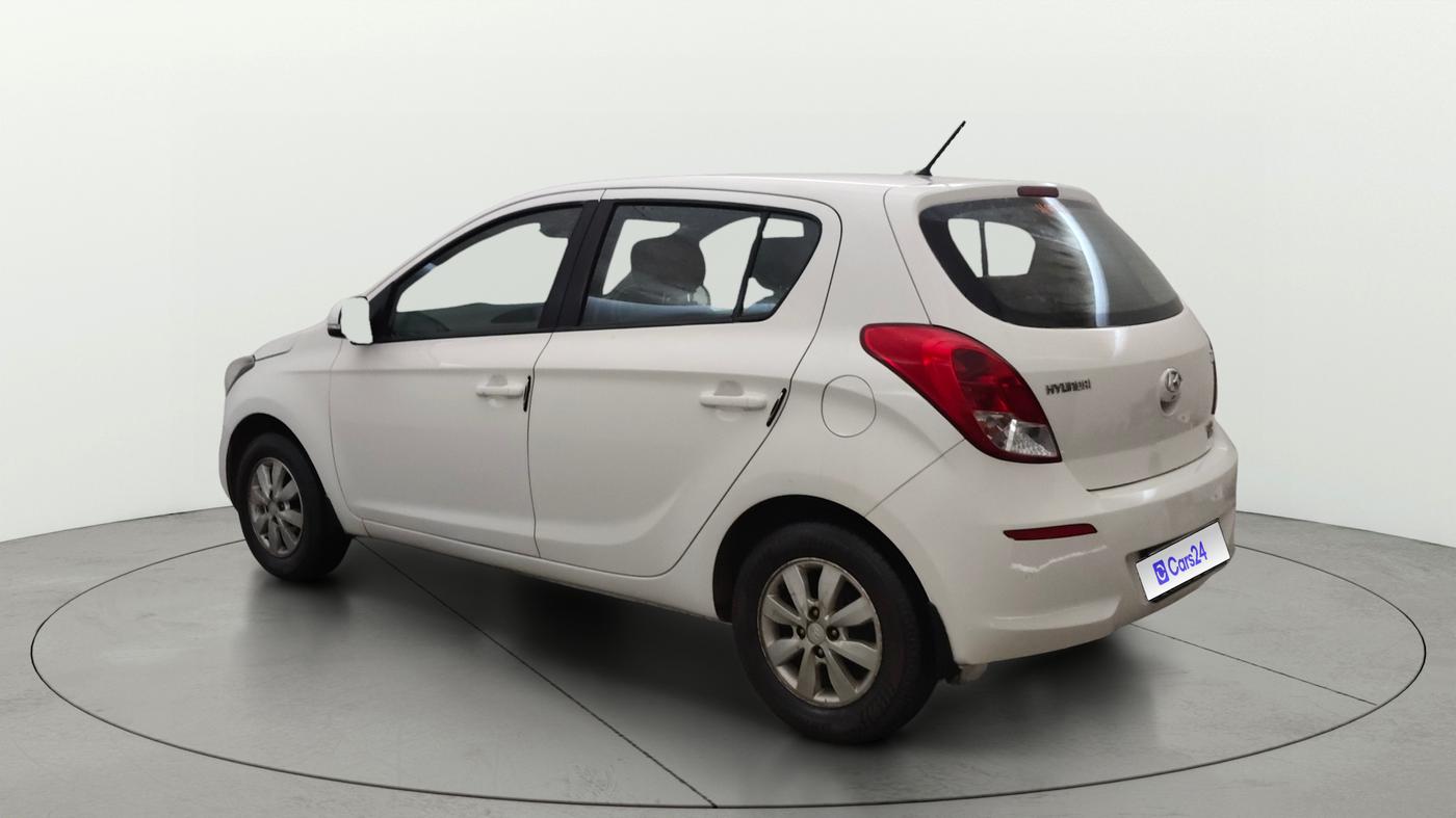 2013 Hyundai i20 SPORTZ 1.2, CNG, Manual, 95,821 km, Left Back Diagonal