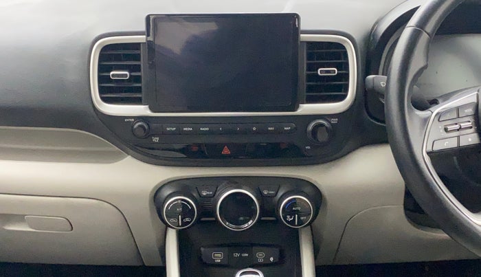 2022 Hyundai VENUE SX 1.2 PETROL, Petrol, Manual, 70,943 km, Air Conditioner