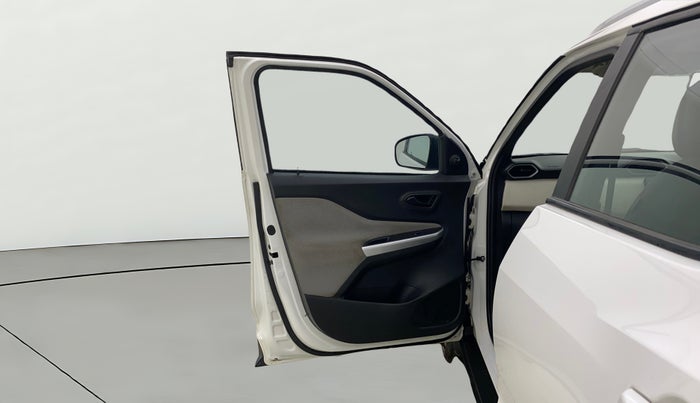 2023 Nissan MAGNITE XE, Petrol, Manual, 30,301 km, LHS Front Door