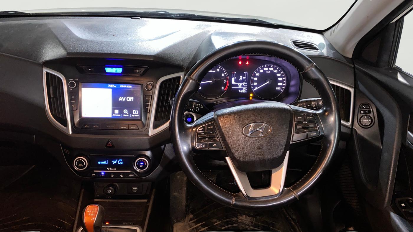 2018 Hyundai Creta SX 1.6 PETROL DUAL TONE, Petrol, Manual, 74,287 km, Steering Wheel Close Up