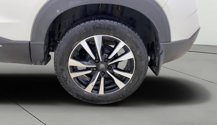 2021 Nissan Kicks XV 1.5, Petrol, Manual, 35,258 km, Left Rear Wheel