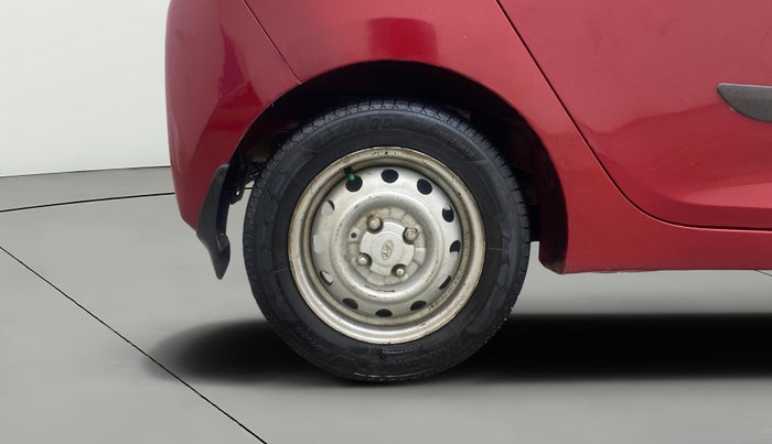 2017 Hyundai Eon ERA +, Petrol, Manual, 82,037 km, Right Rear Wheel