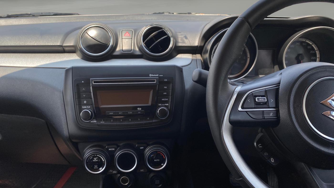 2020 Maruti Swift ZXI AMT, Petrol, Automatic, 18,122 km, Air Conditioner