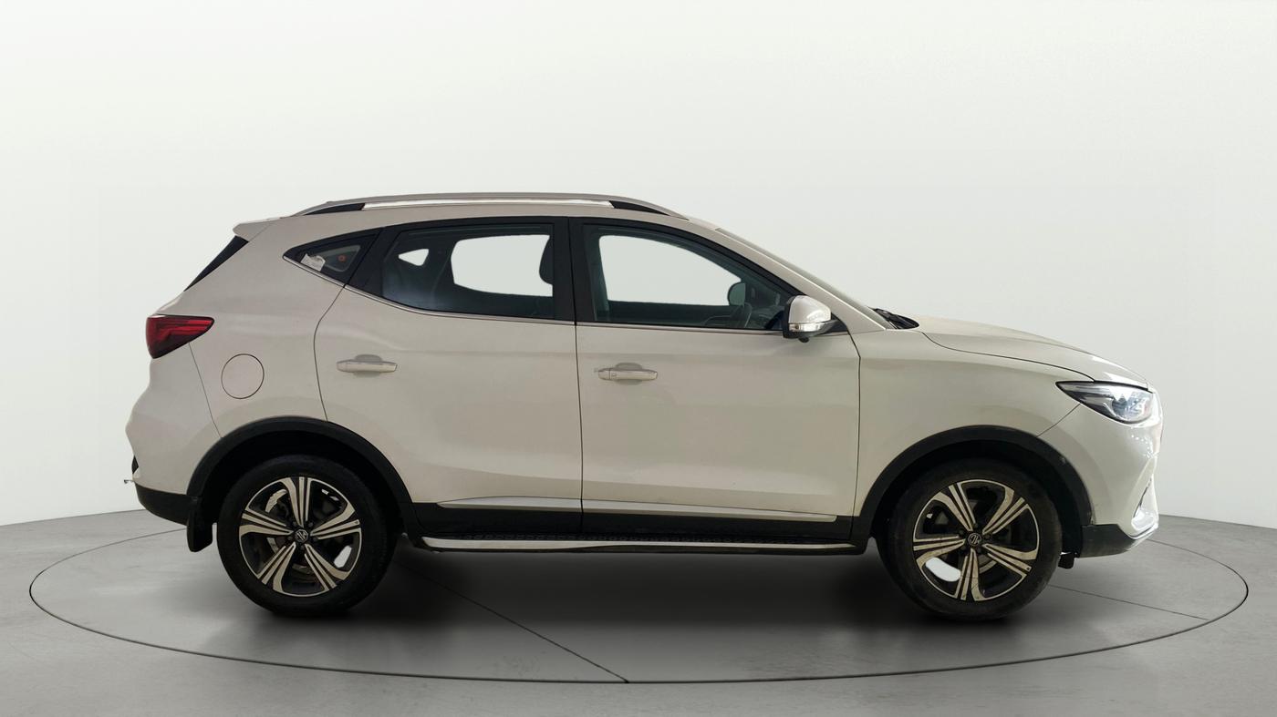 2022 MG ASTOR SHARP 1.5 CVT, Petrol, Automatic, 17,954 km, Right Side View