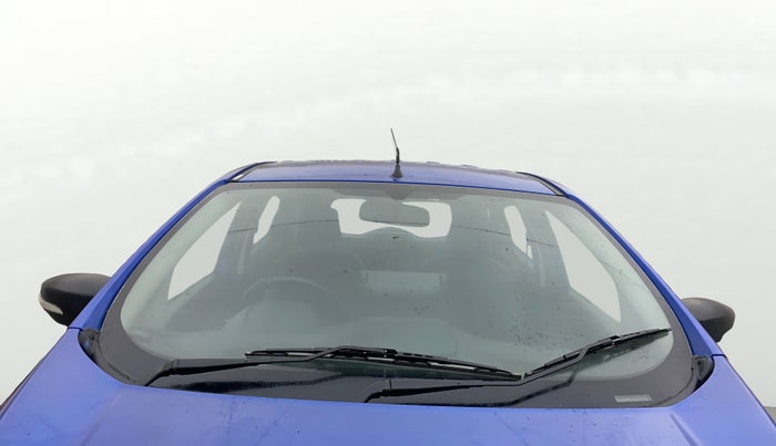 2014 Ford Ecosport AMBIENTE 1.5L DIESEL, Diesel, Manual, 1,08,465 km, Front Windshield