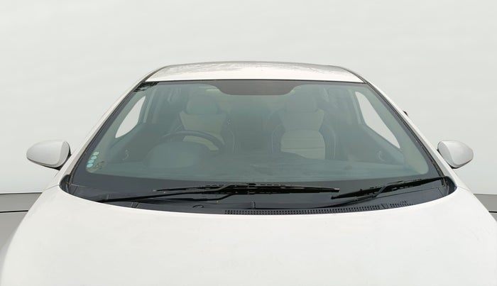 2014 Hyundai Xcent S 1.2, Petrol, Manual, 42,216 km, Front Windshield