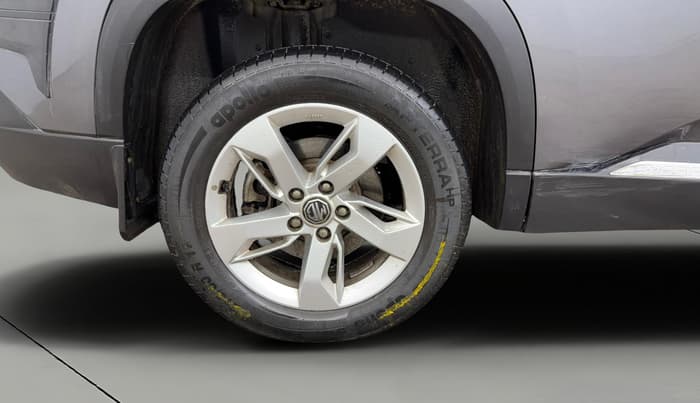 2021 MG HECTOR SHINE 1.5 PETROL TURBO CVT, Petrol, Automatic, 34,829 km, Right Rear Wheel