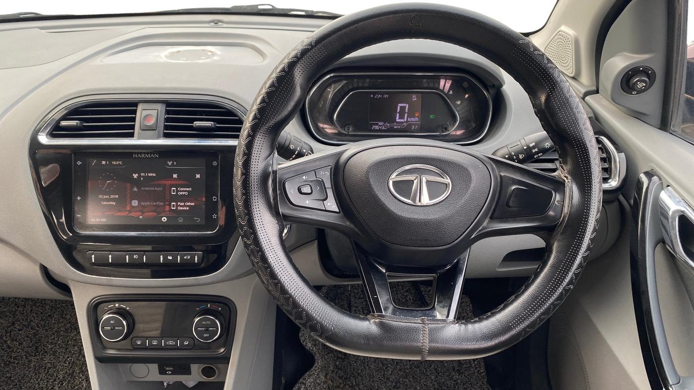 2020 Tata TIGOR XZ PLUS PETROL, Petrol, Manual, 29,636 km, Steering Wheel Close Up