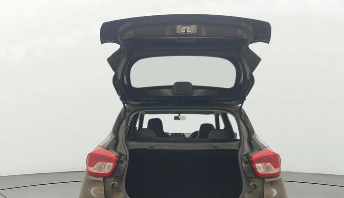 2017 Renault Kwid RXT 1.0, Petrol, Manual, 12,607 km, Boot Door Open