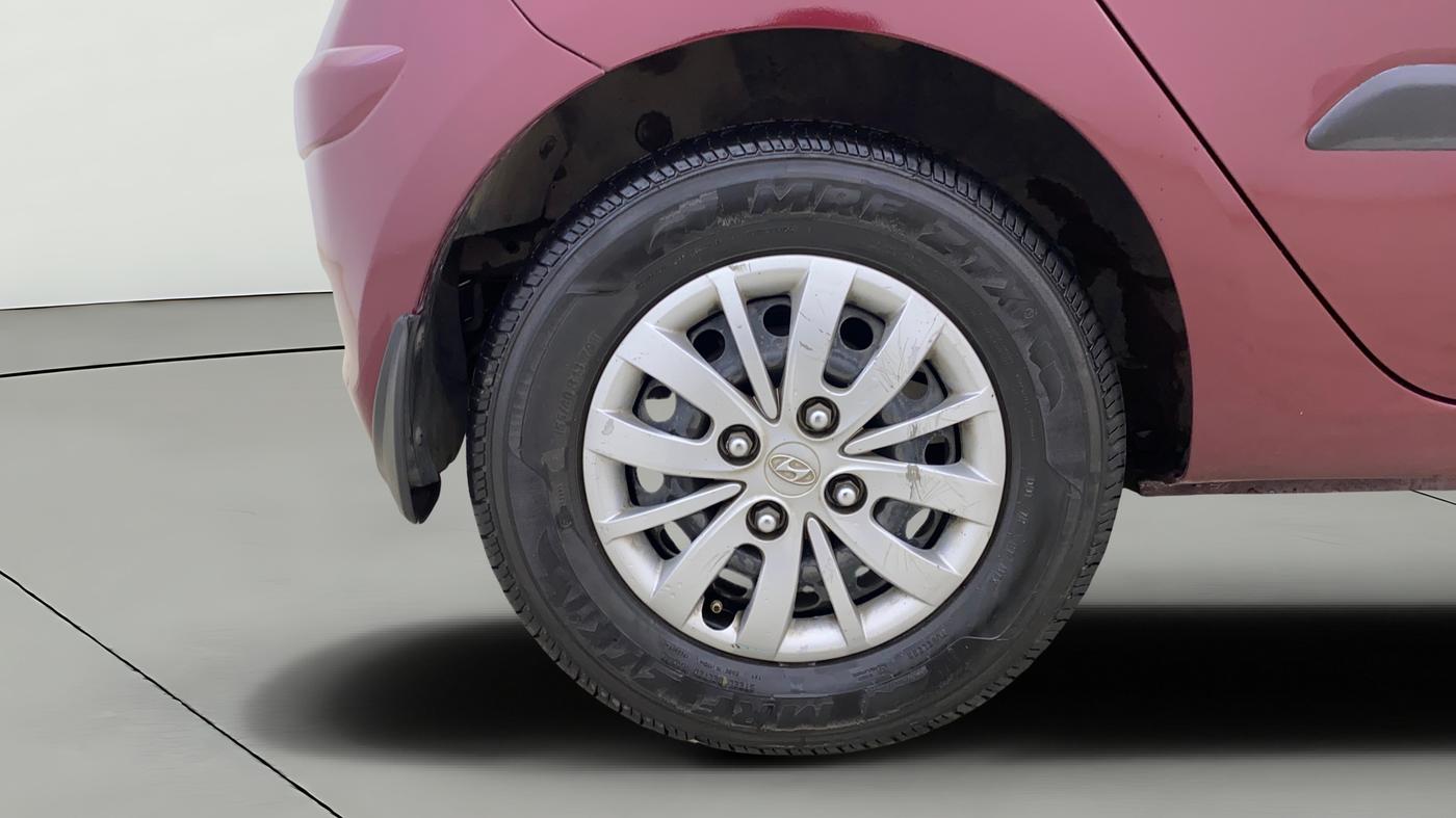 2014 Hyundai i10 SPORTZ 1.1, Petrol, Manual, 80,619 km, Right Rear Wheel