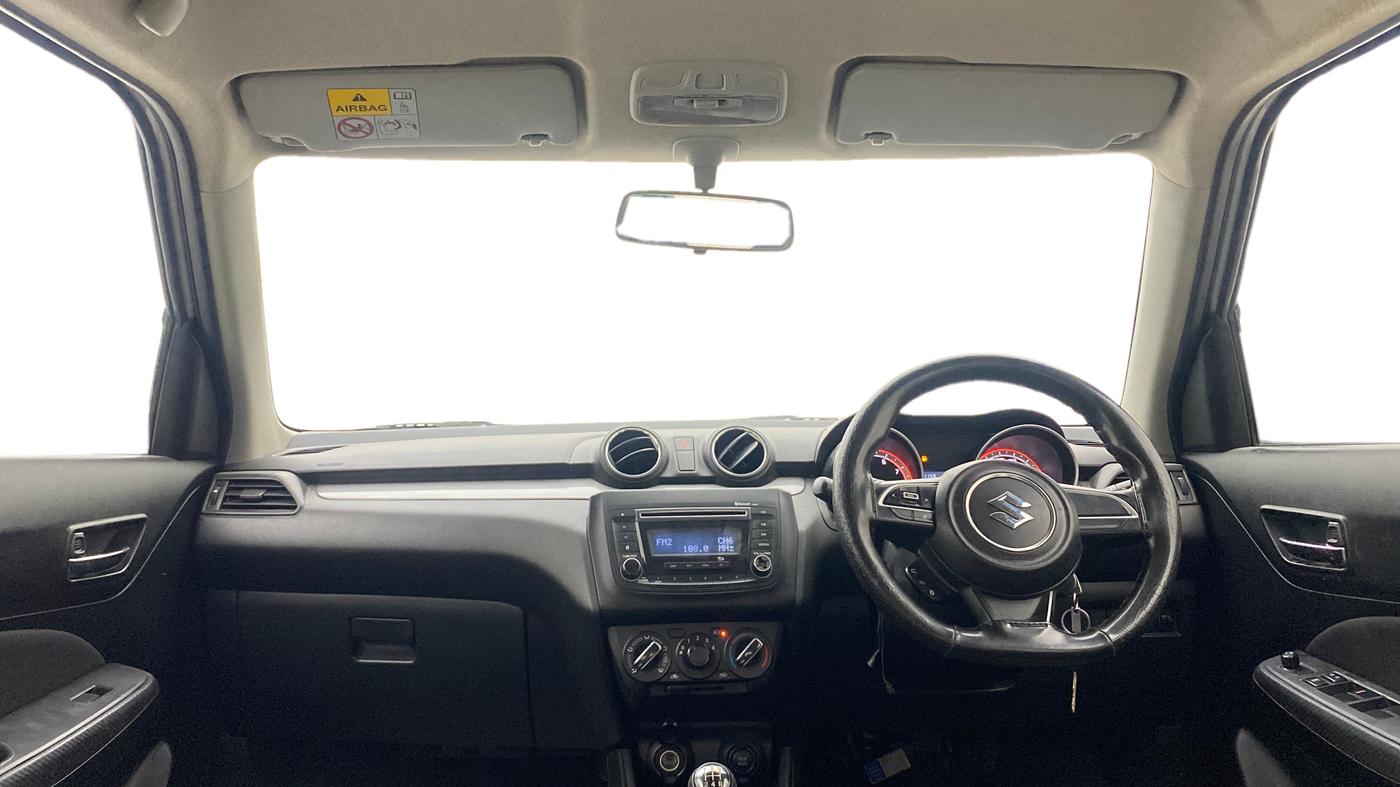 2018 Maruti Swift VXI, Petrol, Manual, 46,345 km, Dashboard