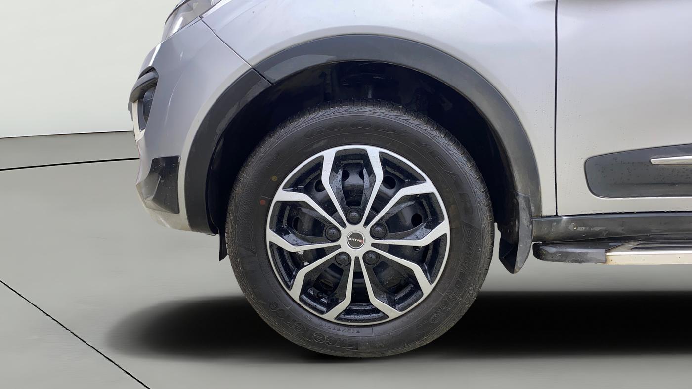 2019 Tata NEXON XMA PETROL, Petrol, Automatic, 43,438 km, Left Front Wheel
