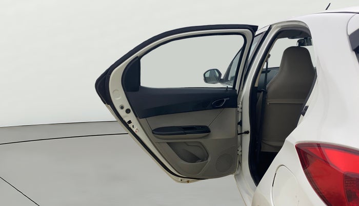 2016 Tata Tiago XT PETROL, Petrol, Manual, 69,660 km, LHS Rear Door