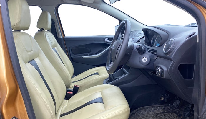 2015 Ford New Figo TREND 1.2 PETROL, Petrol, Manual, 82,996 km, Right Side Front Door Cabin