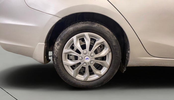 2018 Maruti Ciaz DELTA 1.4 MT PETROL, CNG, Manual, 71,532 km, Right Rear Wheel