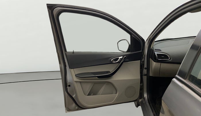 2018 Tata Tiago XZA PETROL, Petrol, Automatic, 84,675 km, LHS Front Door