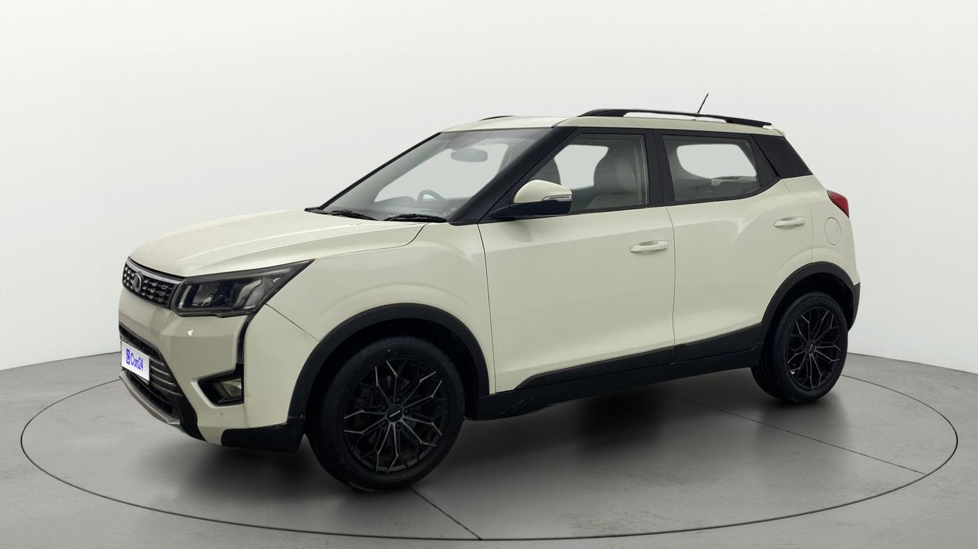 2020 Mahindra XUV300 W8 (O) 1.5 DIESEL AMT, Diesel, Automatic, 99,475 km, Left Front Diagonal