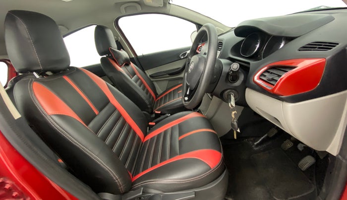 2019 Tata Tiago XZ PLUS PETROL, Petrol, Manual, 49,076 km, Right Side Front Door Cabin